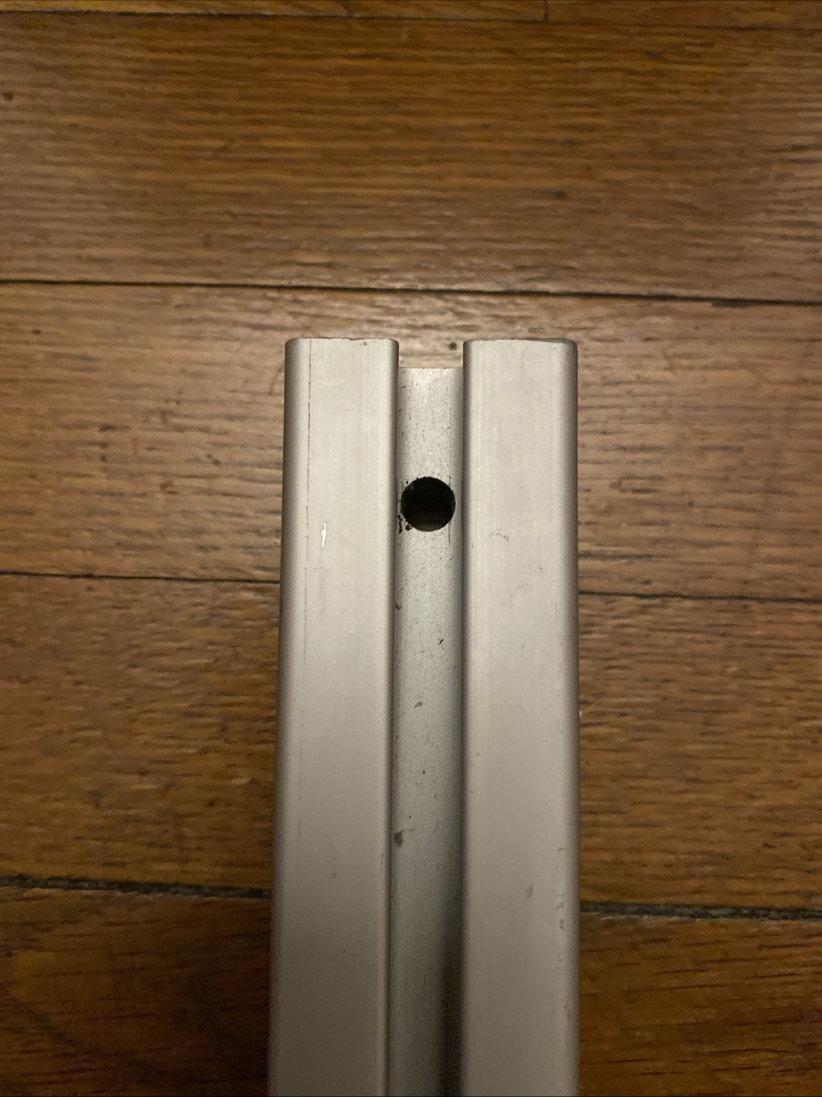 80/20 Part# 1515-S 1.5” x 1.5” Smooth T-Slotted Extruded Aluminum 24” Length