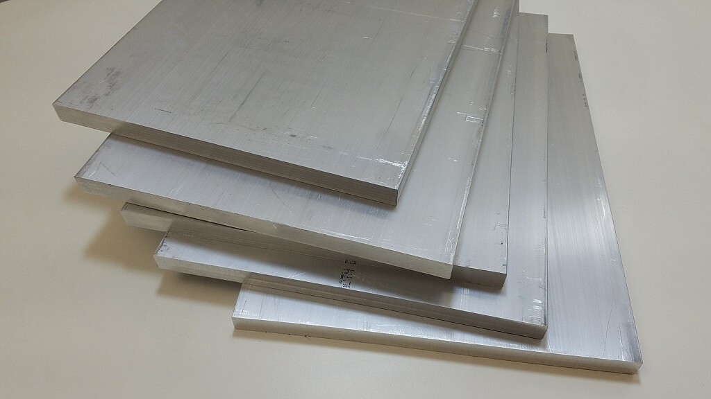 6061 Aluminum Flat Bar, 1/2″ x 8″ x 18″ long, Solid Stock, Plate, Machining