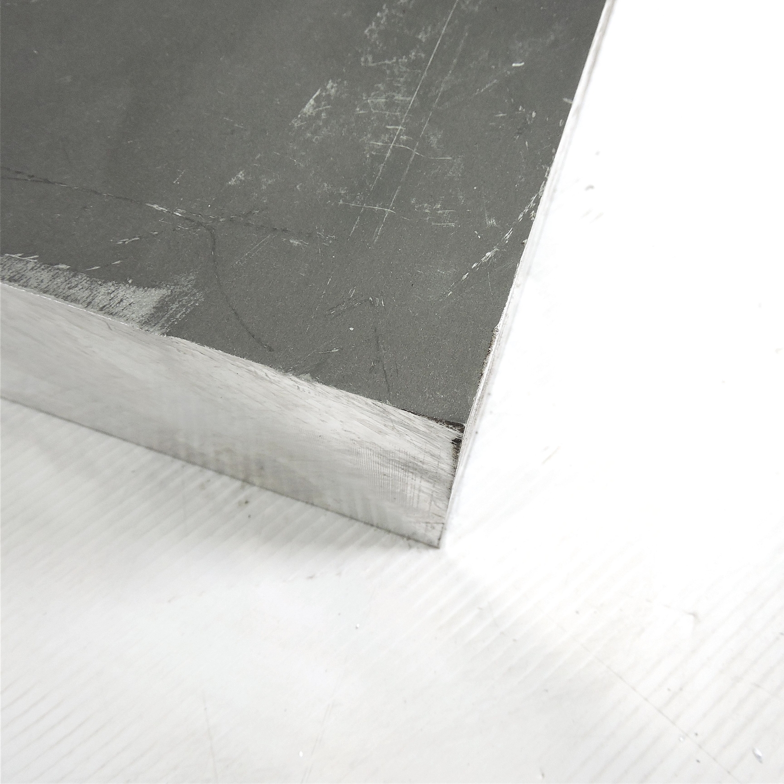 3.5″ thick 3 1/2 Aluminum 6061 PLATE 2.5″ x 19″ Long sku 186599
