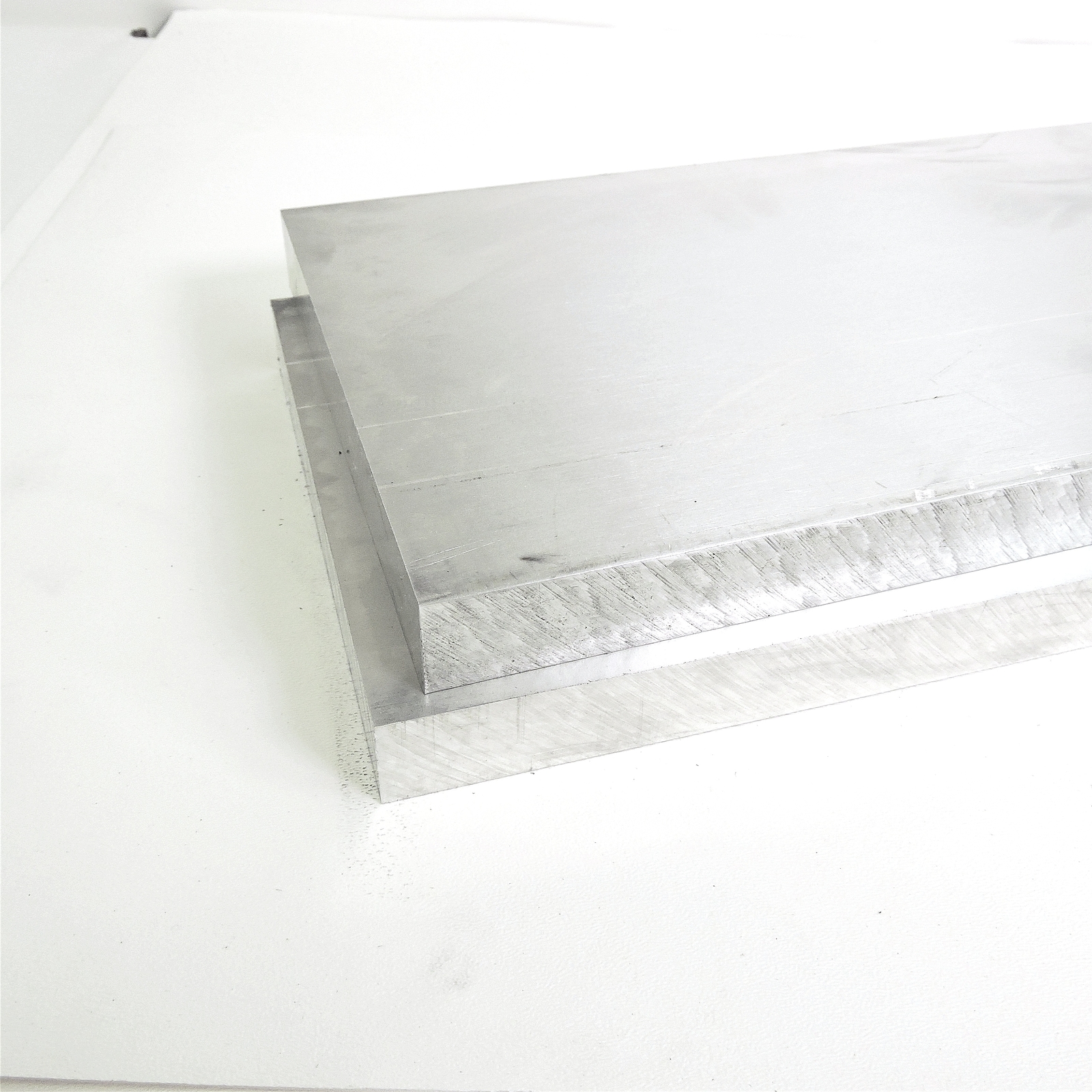 .875″ thick 7/8 Aluminum 6061 PLATE 6.375″ x 31.5″ Long sku 306120