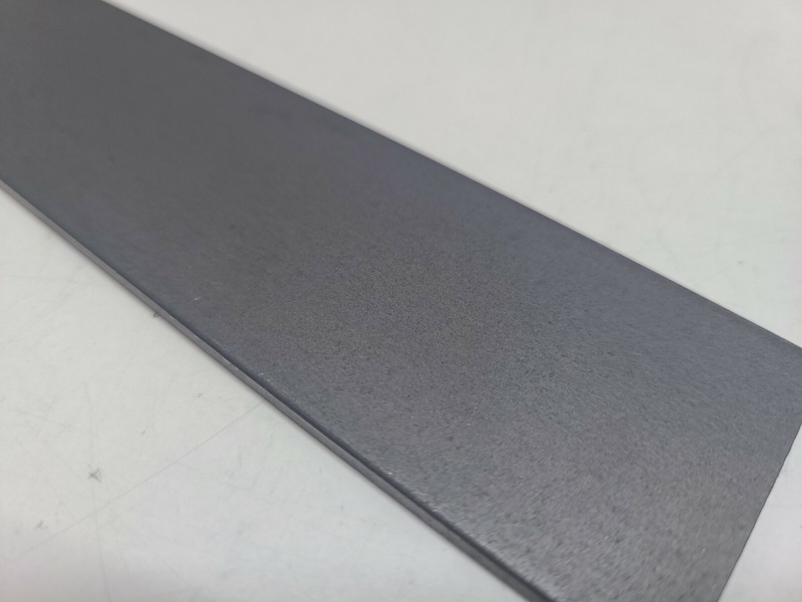 1095 Hot Rolled Carbon Steel 1/8″ x 1.5″, 11″ bar, Knife Making Stock, Billet