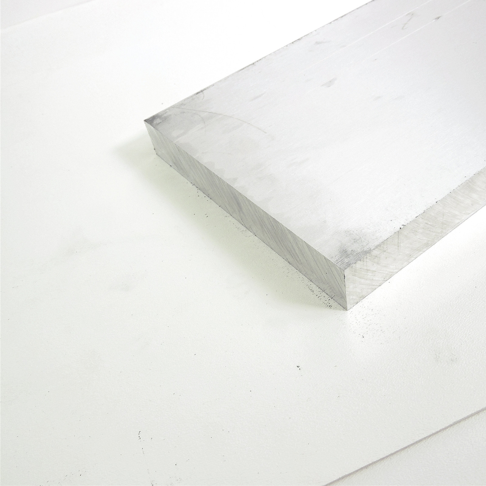 1.125″ thick 1 1/8 Aluminum 6061 PLATE 6.875″ x 10.75″ Long sku 335354
