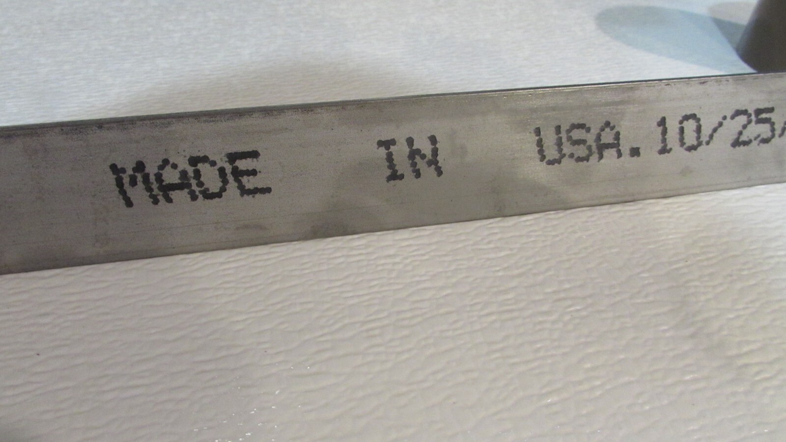 1/8″ x 1-1/2″ X 12″ 304 STAINLESS STEEL FLAT BAR–MADE IN U.S.A.