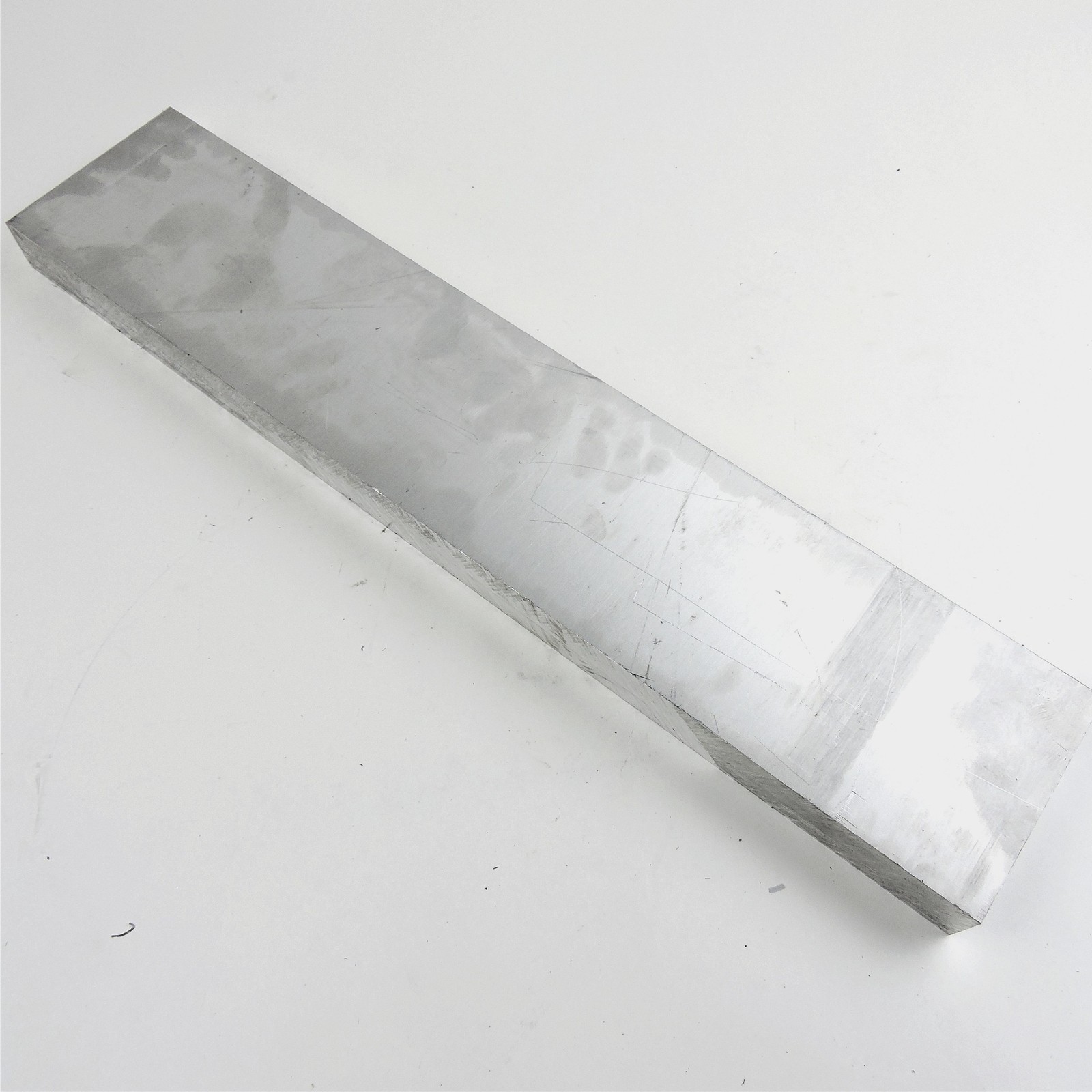 1.25″ thick 1 1/4 Aluminum 6061 PLATE 5.75″ x 24″ Long sku 340352