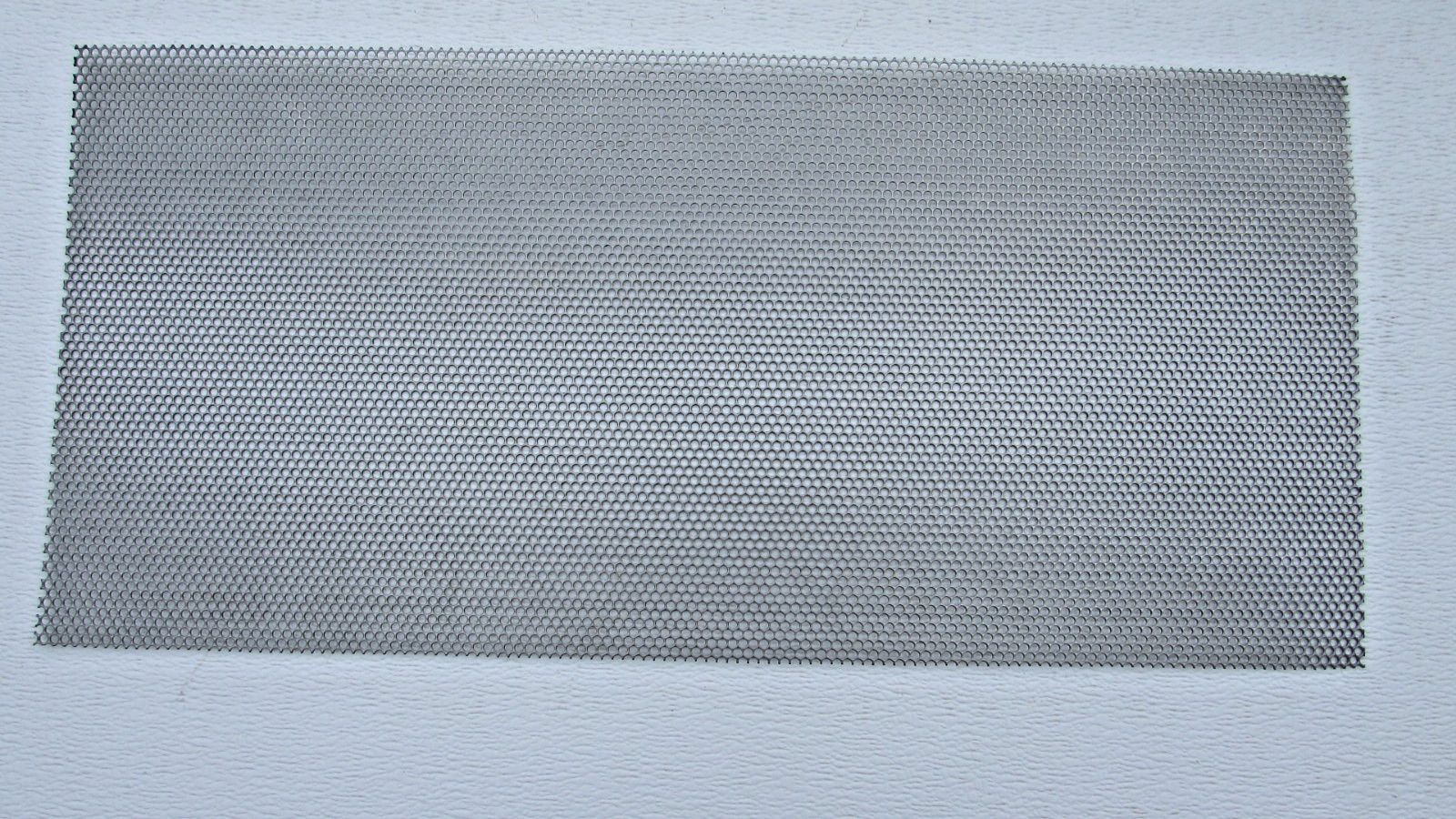 5/32″ HOLES–18 GAUGE– 304 STAINLESS STEEL PERFORATED SHEET– 11″ X 24″