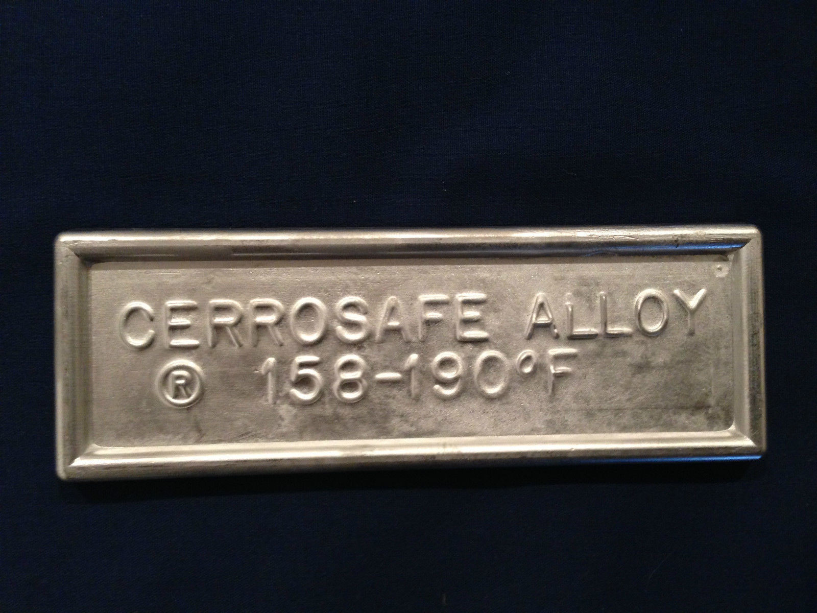 Cerrosafe 160-190 Chamber Casting Alloy 1 lb. (2) – 1/2 lb. ingots
