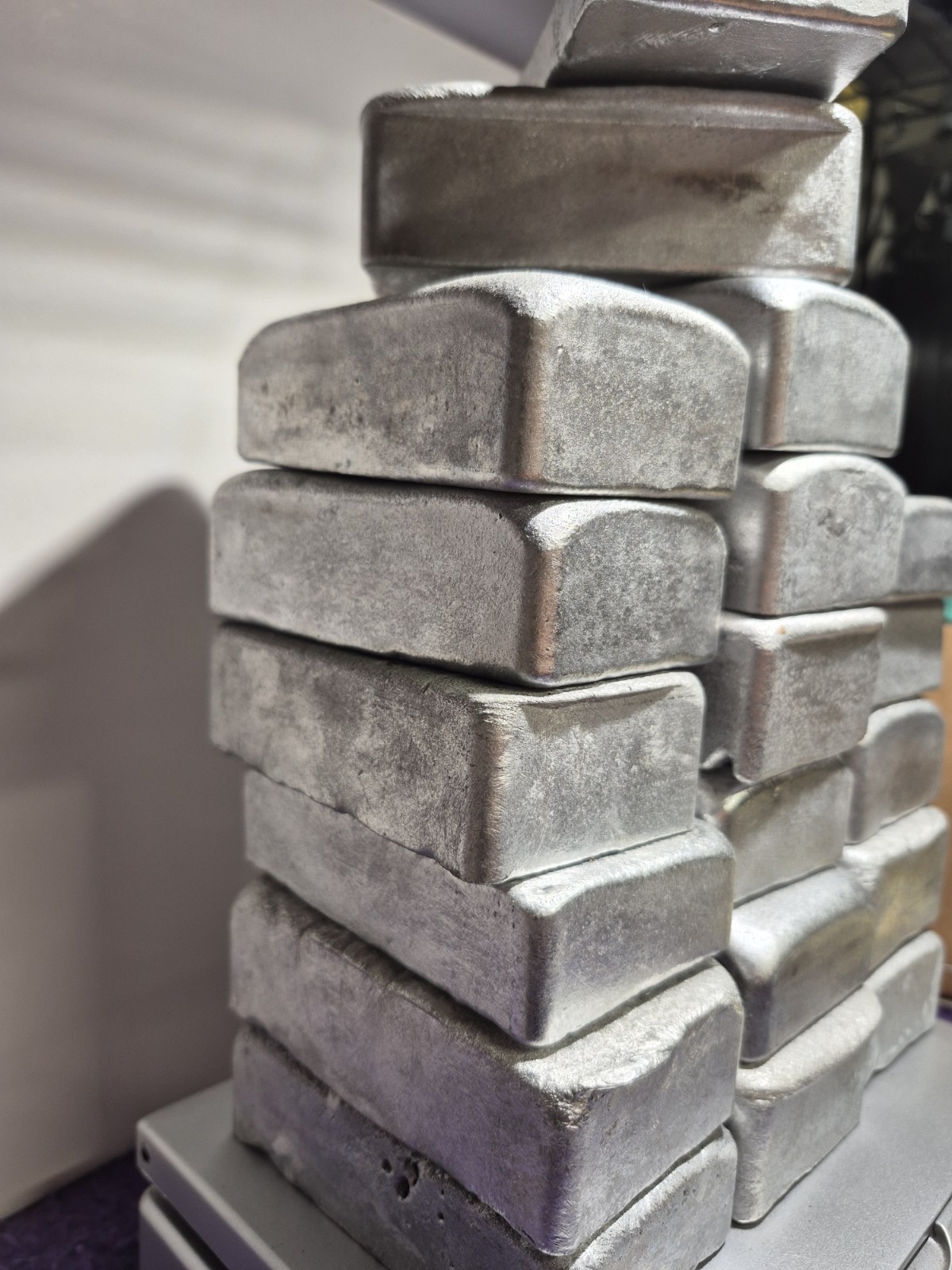 20lbs +/_ Aluminum Hand poured Ignots