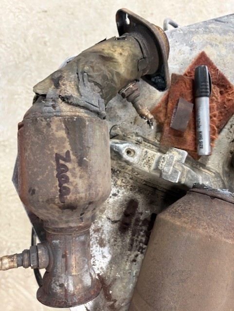 Scrap ( Zaaa) Converter/Full/Parts only-Junk