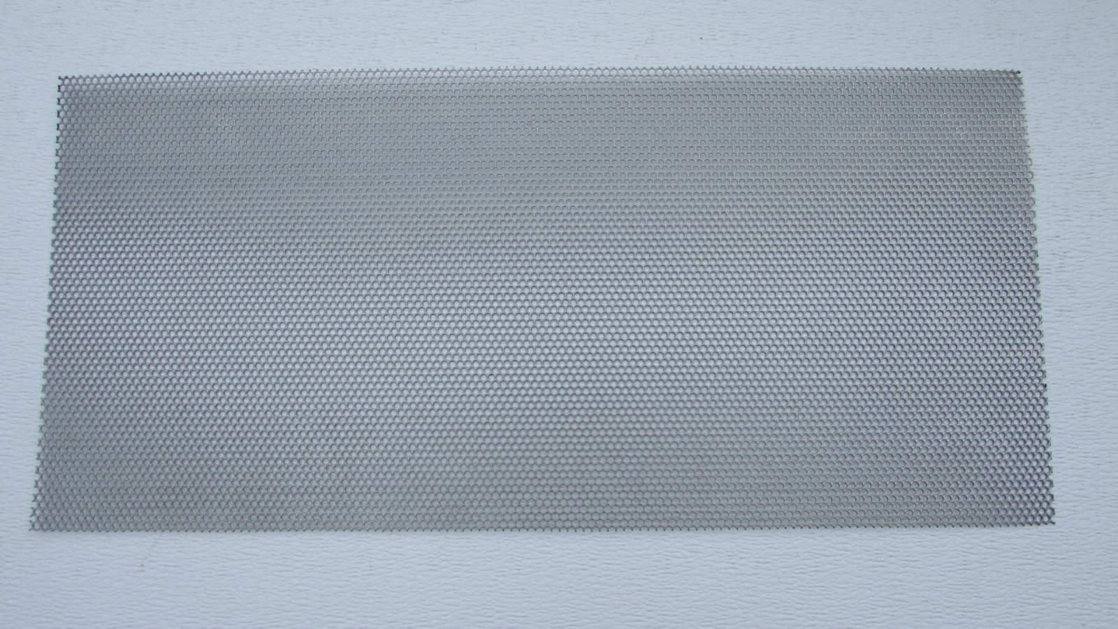 5/32″ HOLES–18 GAUGE– 304 STAINLESS STEEL PERFORATED SHEET– 11″ X 24″