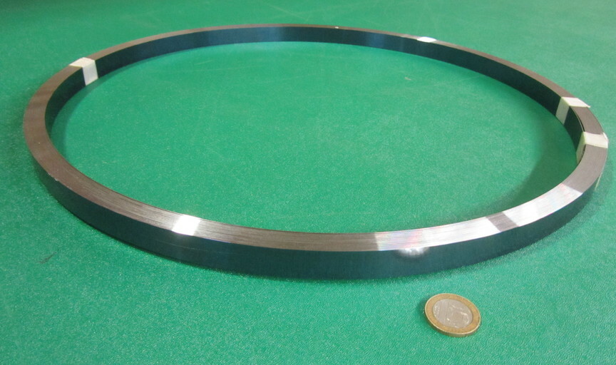 1095 Hard Blue Tempered Spring Steel Shim .010″ Thick x 0.625″ Wide x 1200″ Long