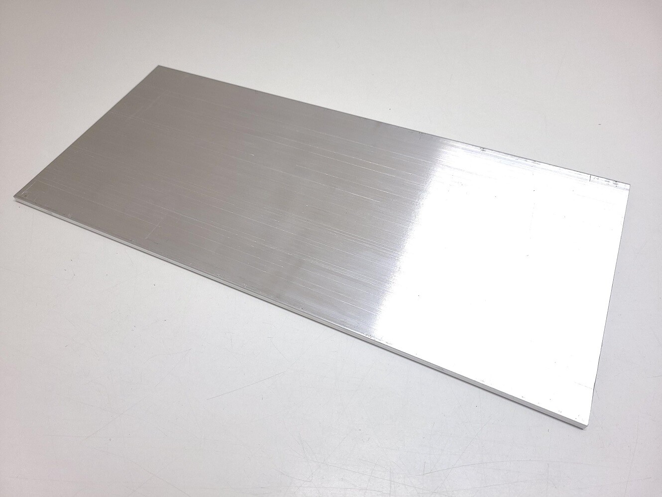 6061 Aluminum Flat Bar, 1/4″ x 8″ x 18″ long, Solid Stock, Plate, Machining