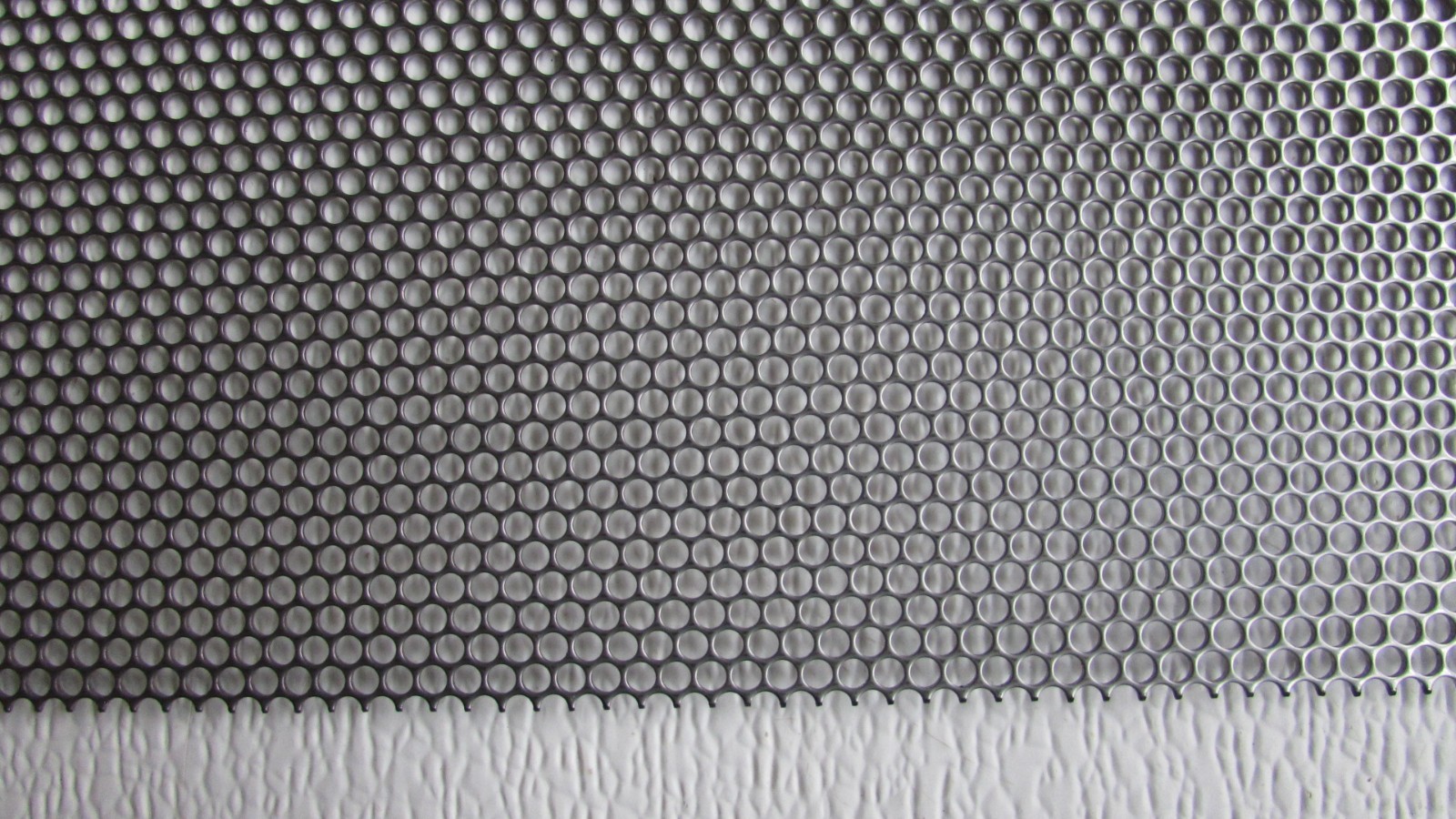 5/32″ HOLES–18 GAUGE – 304 STAINLESS STEEL PERFORATED SHEET– 7-1/2 ” X 8″