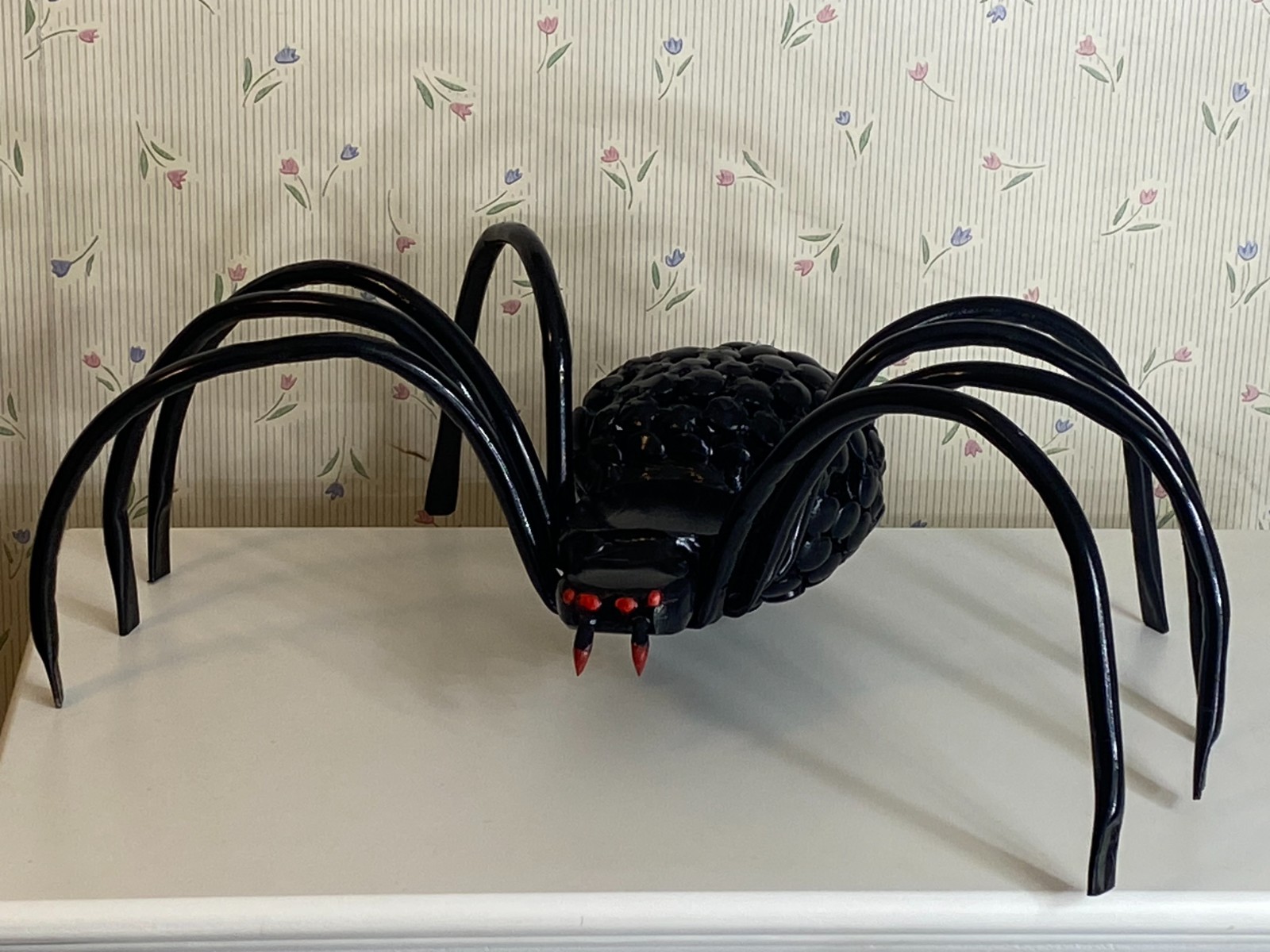 RARE Custom Made Heavy Scrap Metal Spider 16″ x 8 1/2″ x 5 1/2″ (6 Pounds)
