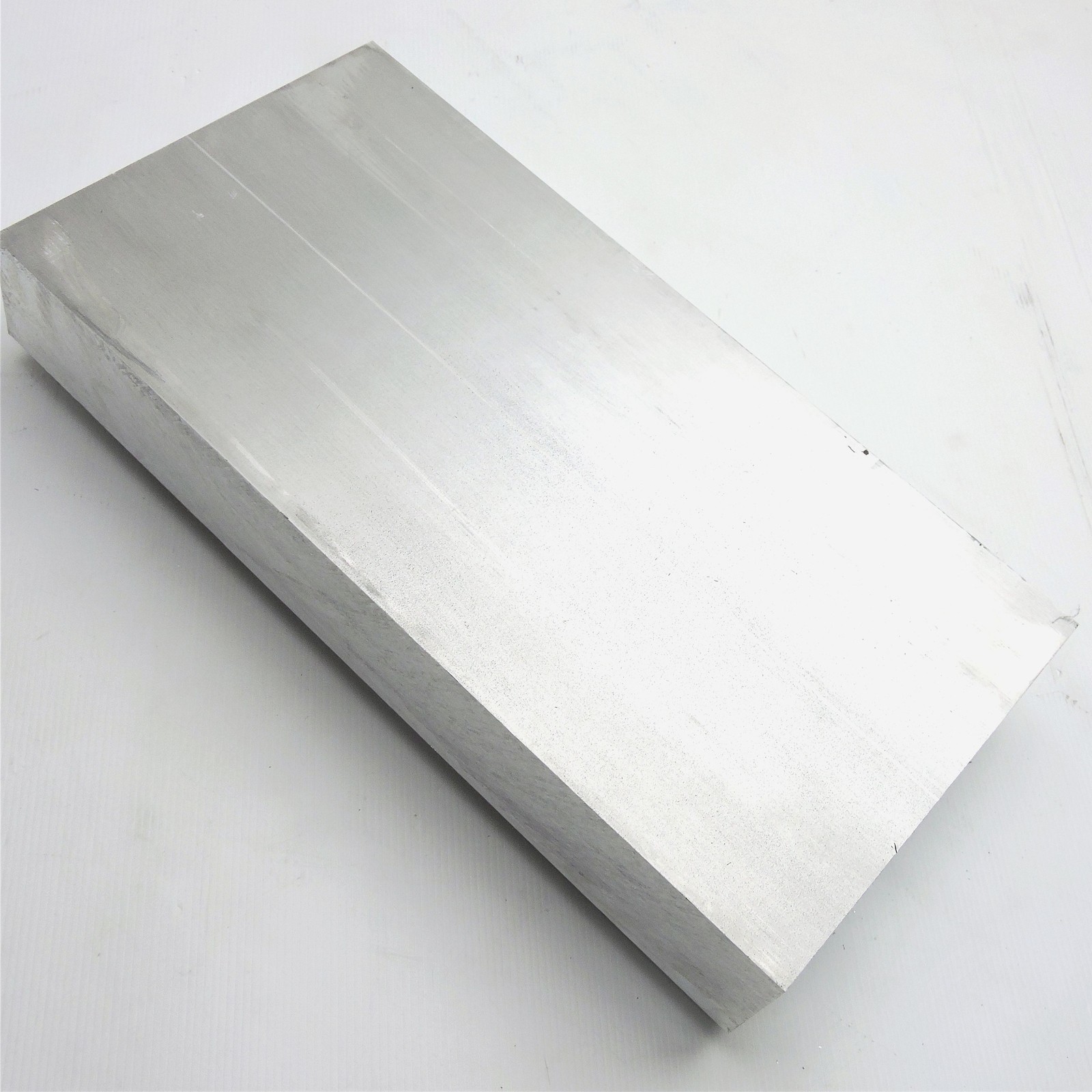2.5″ thick 2 1/2 Aluminum 6061 PLATE 5.75″ x 13.5″ Long sku 340443
