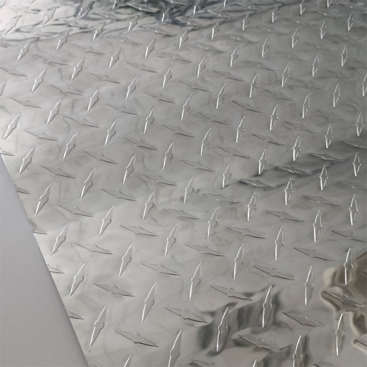 48″ x 96″ Aluminum Diamond Plate .04″ (1/25″)Thick Sheet Trailer, RV, Garages