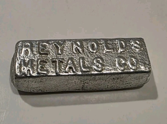 Vintage Salesman Sample Reynolds Aluminum Ingot Hand Poured Bar Rare