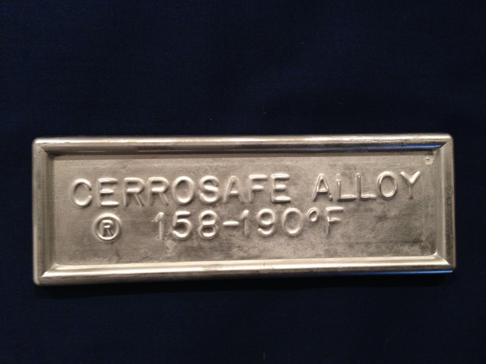 Cerrosafe 160-190 Chamber Casting Alloy 1 lb. (2) – 1/2 lb. ingots