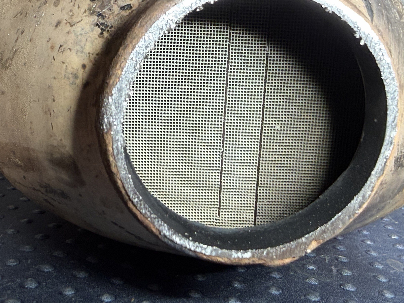 Scrap Catalytic Converter Scrap Only 12575511 8lbs 3oz Scrap