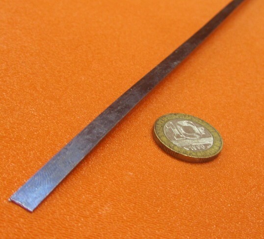 1095 Hard Blue Tempered Spring Steel Shim .008″ Thick x .250″ Wide x 300″ Long