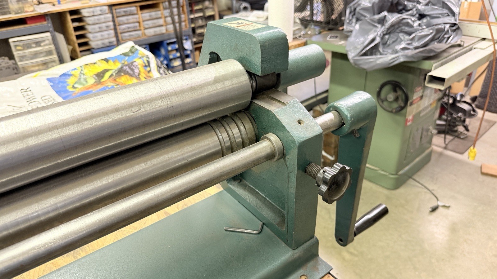 50 SLIP ROLL Made by GRIZZLY with 15 Gauge Steel. Made In USA